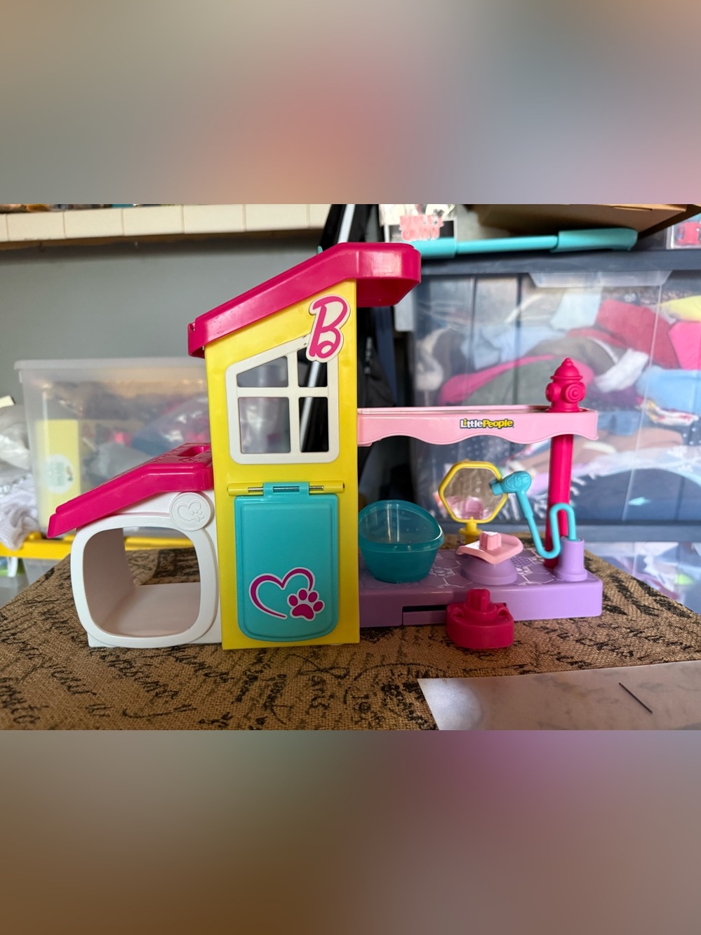 Fisher-Price Little People Pink & Yellow Pet Care Playset